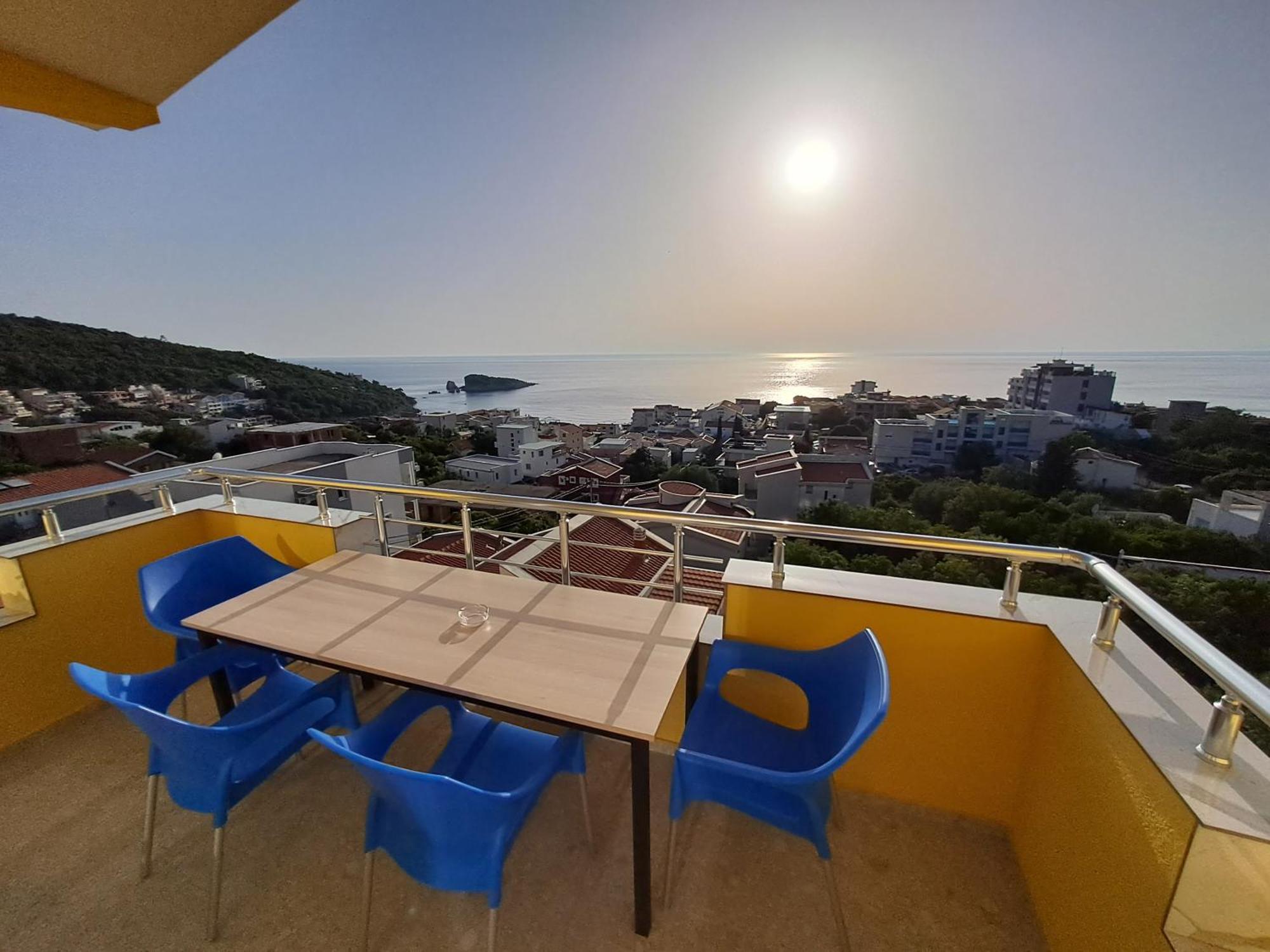 Apartments Miles Утьеха Экстерьер фото